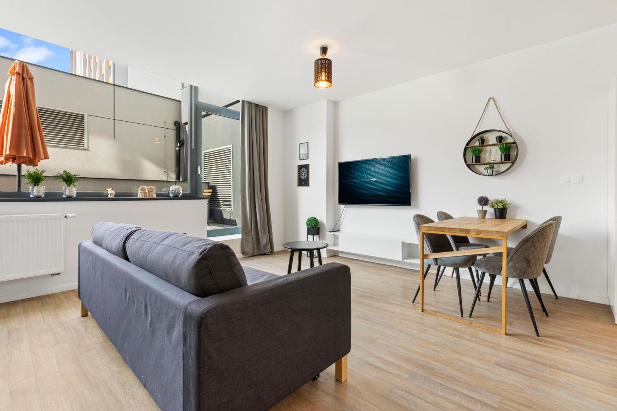 Lam Yacht Club - Terrace 10M2 Daire Bratislava Dış mekan fotoğraf